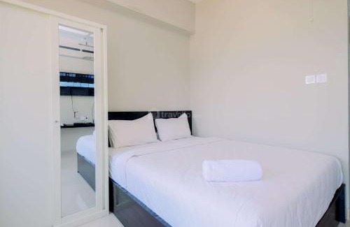 Tajur Halang Appartement | Cozy and Restful Studio LRT City Sentul - Royal Sentul Park Apartment By Travelio