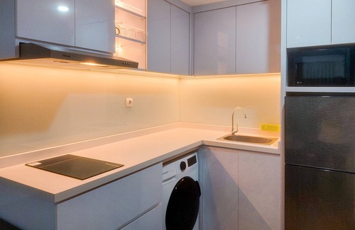 Ciputat Appartement | Cozy And Simply 1Br Apartment Anwa Residence