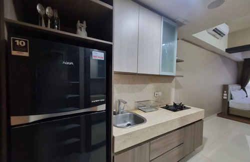 Catur Tunggal Appartement | Cozy And Warm Studio Room At Uttara The Icon Apartment
