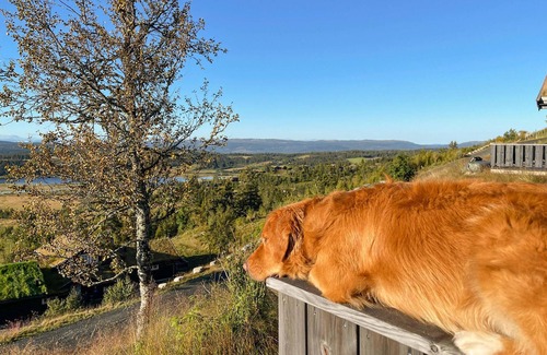 Etnedal Maison | Cozy and welcoming cottage with beautiful panoramic views over the countryside.