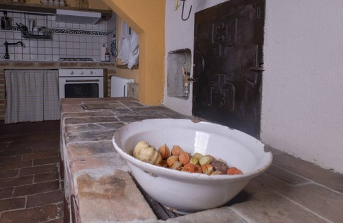 Foiano della Chiana Appartement | Cozy apartment in the historic center