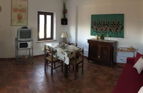 Montegrosso dʼAsti Maison | Cozy Apartment in a Country House