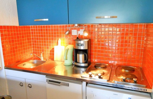 Les Deux Alpes Appartement | Appartement accueillant au pied des pistes avec balcon et cuisine équipée