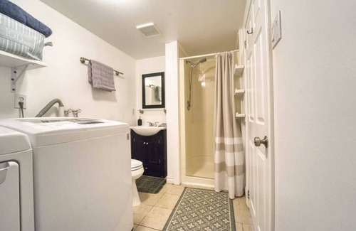 Hammonds Plains Appartement | Cozy apartment in enchanting Hammonds Plains with everyting you need.
