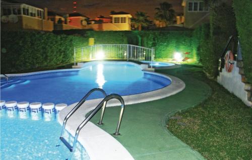 Guardamar del Segura Appartement | Cozy Apartment In Guardamar Del Segura