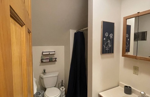 Northumberland Appartement | Cozy Apartment in Northumberland, PA -set in rural PA on a small horse farm