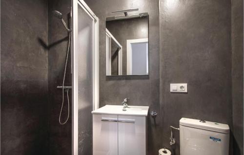 Blanes Appartement | Cozy Apartment In Blanes With Wifi