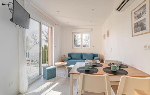 Coupvray Appartement | Cozy Apartment In Coupvray With Wifi