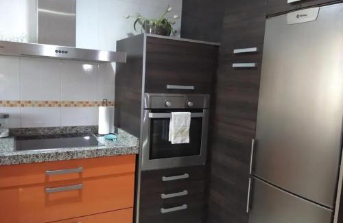Ourense Appartement | Cozy apartment in Orense of 45 m² with parking