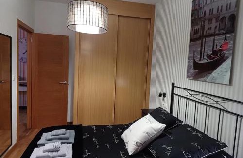 Ourense Appartement | Cozy apartment in Orense of 45 m² with parking