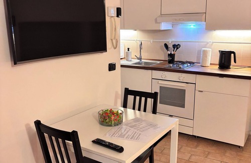 Dagnente Appartement | Cozy apartment in quiet courtyard with attached terrace