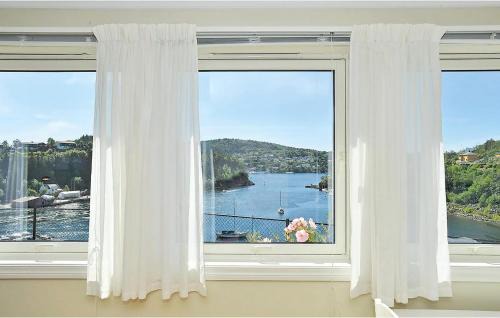 Fyllingsdalen Appartement | Cozy Apartment In Straumsgrend