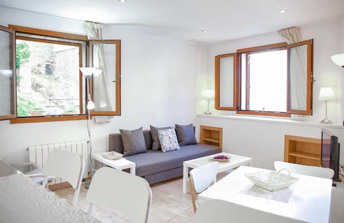 Tossa de Mar Appartement | Cozy Apartment In Tossa De Mar, Girona