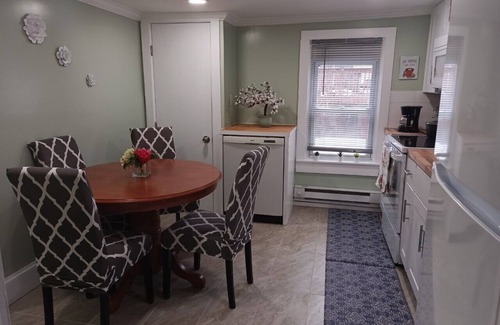Mahanoy City Maison | Cozy apartment in Mahanoy City, PA - near Locust Lake, Hazleton and Pottsville