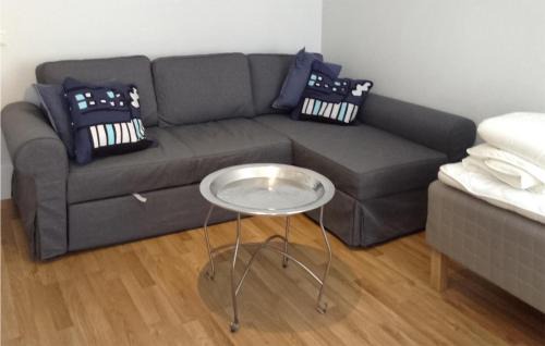 Innerstaden Appartement | Cozy Apartment In Visby With Kitchen