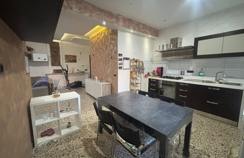 Fuorigrotta Appartement | Cozy APARTMENT just minutes from the main sights of the city.