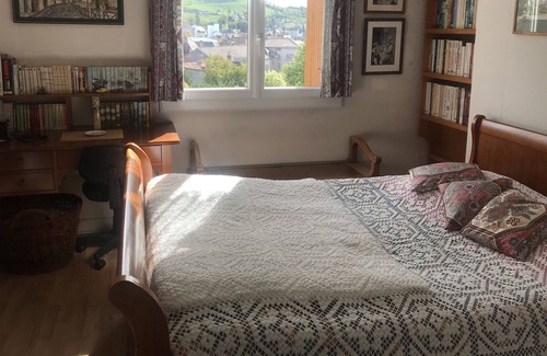 Aurillac Appartement | Cozy apartment near the historic city center with a view.