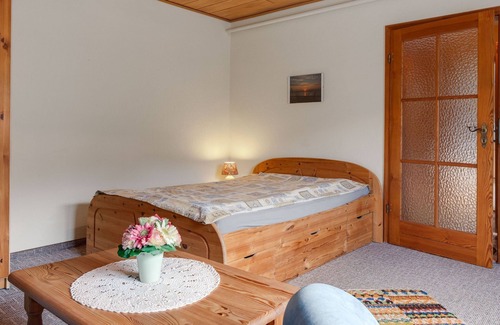 Warin Appartement | Cozy Apartment near the Sea in Warin