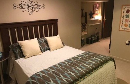 Monticello Maison | Cozy Apartment on Tippecanoe River
