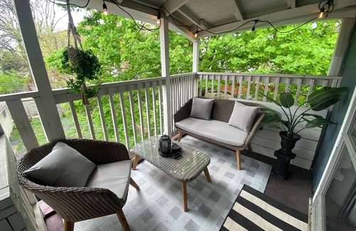 Downers Grove Appartement | Cozy apartment right in Downtown Downers Grove