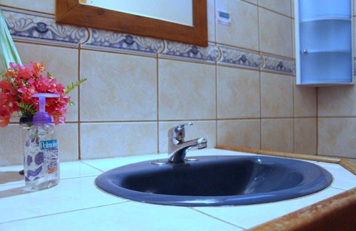 Tajo Alto Appartement | APPARTEMENT LUSH, PISCINE AVEC GRANDE VUE MER