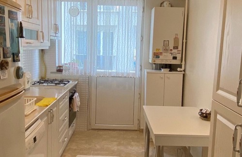 Uludag Maison | Cozy Apartment with Easy Transport in Istanbul