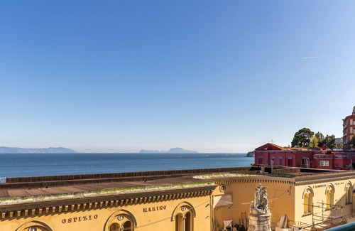 Posillipo Appartement | Cozy apartment with sea view just 3 minutes from the beach