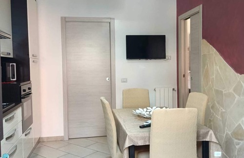 Contrada Pantano d'Arci Appartement | Cozy apartment with terrace, 600 meters from the airport.