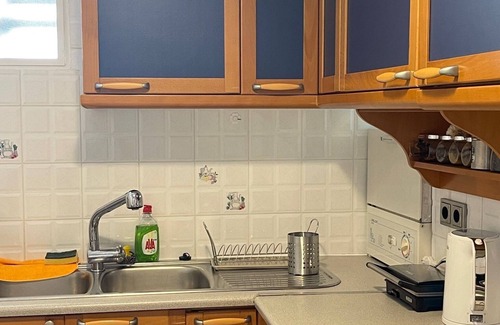 Rafina Appartement | Cozy apt. 5 minutes from Kokkino Limanaki beach and close to airport