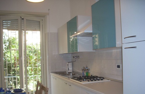 Quartiere XXXIV Lido di Ostia Levante Appartement | Appartement avec jardin privè in Ostia Lido -Roma