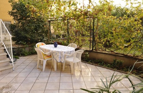 Quartiere XXXIV Lido di Ostia Levante Appartement | Appartement avec jardin privè in Ostia Lido -Roma