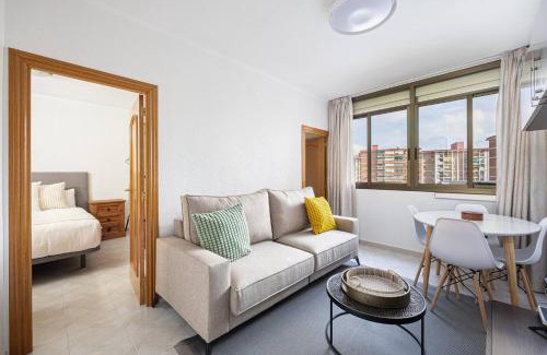 Cornella de Llobregat Appartement | Cozy Apt In Cornella 2 Mins From The Metro