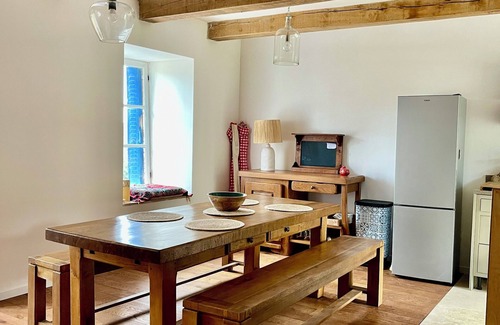 Plumieux Cottage | Cozy & Artistic 2-Bedroom Cottage Near Brocéliande