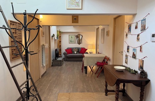 Isolotto Appartement | Cozy attic room not far from the center