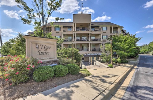 Auburn Appartement | Cozy Auburn Studio < 1 Mile to University!