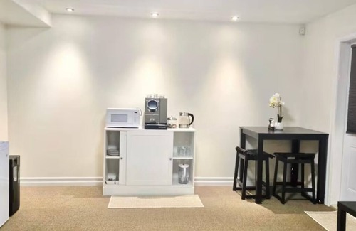 Lower Sackville Maison | Cozy Basement Suite