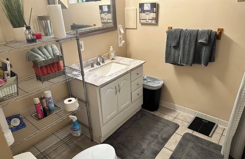 Trinidad Appartement | Cozy Basement Suite In Great Capital Hill Neighborhood