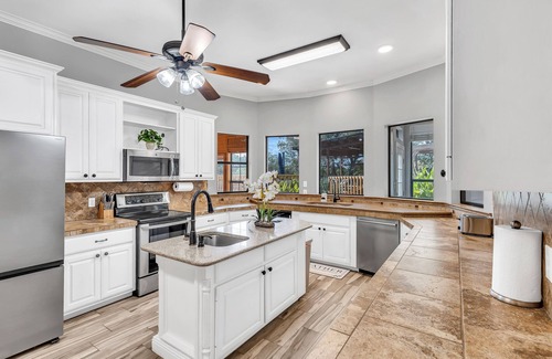 Bastrop Maison | Cozy Bastrop Stay Pool Near Parks & Downtown