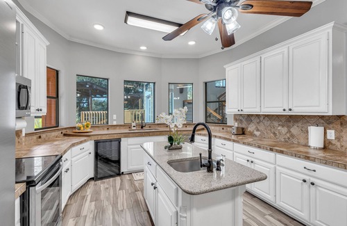 Bastrop Maison | Cozy Bastrop Stay Pool Near Parks & Downtown