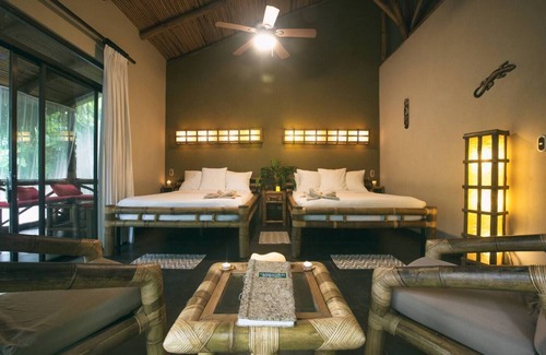 Parrita Station Balnéaire | Cozy beach Apartment in Clandestino Hotel