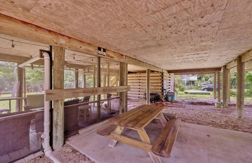Sandbridge Maison | Cozy Beach House - Just a 5-Minute Stroll to the Sandy Shore