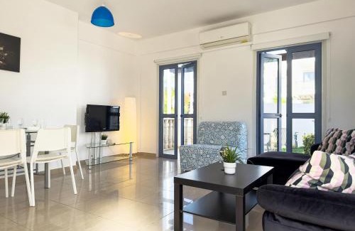 Pyla Appartement | Cozy Beachside Apartment with Pool Access - Ideal for Relaxation