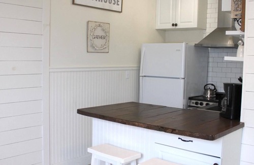 New Smyrna Beach Appartement | Cozy Beachside Cottage Studio