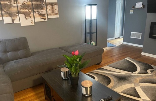 North Kenwood Copropriété | Cozy Beautiful Condo