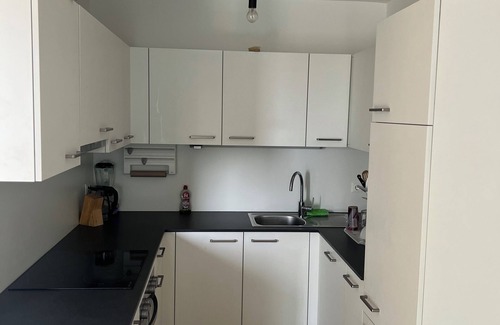 Favoriten Appartement | Cozy beautiful nice nature close to u1 station Oberlaa & autobahn