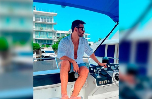 Downtown Fort Lauderdale Location De Bateaux | Cozy boat right on "Las Olas" 10 min walk to the beach