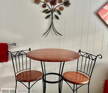 Lackawanna Appartement | Cozy Buffalo Home-Sleeps 4
