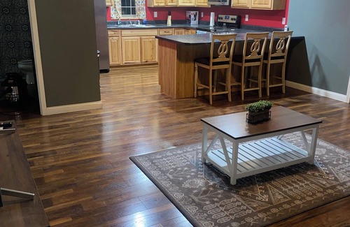 Loretto Maison | Cozy building in charming Loretto with WiFi, AC