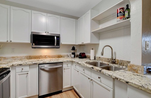 Las Vegas Appartement | Cozy Bungalow Long Term Available