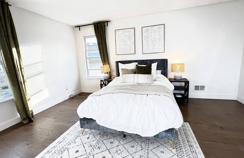 Dayton Maison | Cozy Cove Rt.1,27, princeton/nyc train RWJ, ST peters